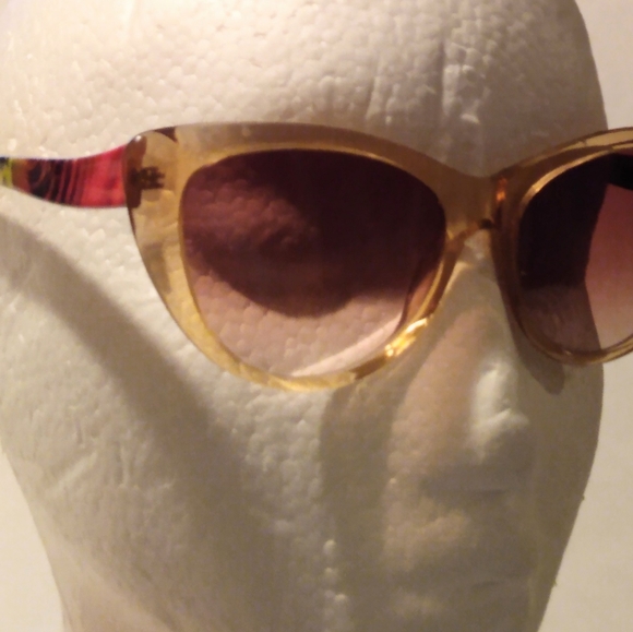 Betsey Johnson Cateye Sunglasses - Picture 3 of 15